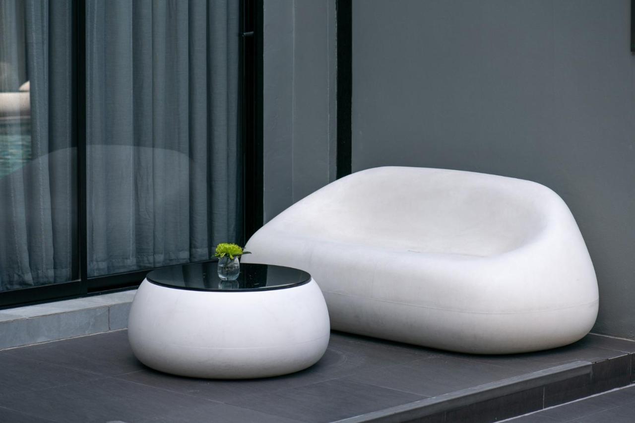 S Ratchada Leisure Hotel - Sha Plus 曼谷 外观 照片 Stone